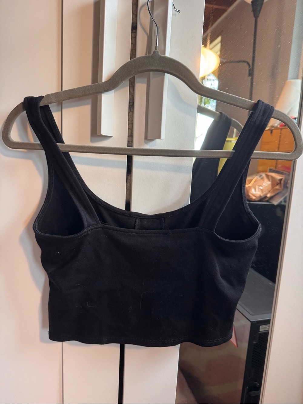 Forever 21 Black Hook-Front Cropped Tank - Picture 2 of 3